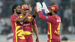 হোপের সেঞ্চুরি, পলের ৫ উইকেটে ভারতকে হারিয়ে সমতায় উইন্ডিজ