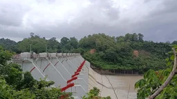 খুলে দেওয়া হলো কাপ্তাই বাঁধের ১৬ জলকপাট