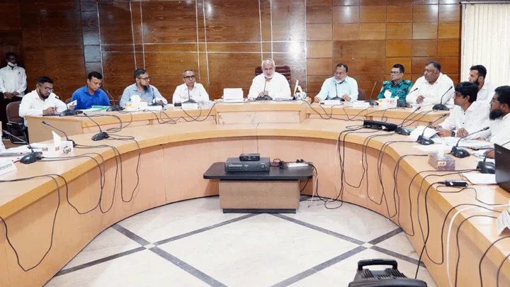 খুলনার ট্রাফিক ব্যবস্থাপনায় যুক্ত হচ্ছে এআই প্রযুক্তি