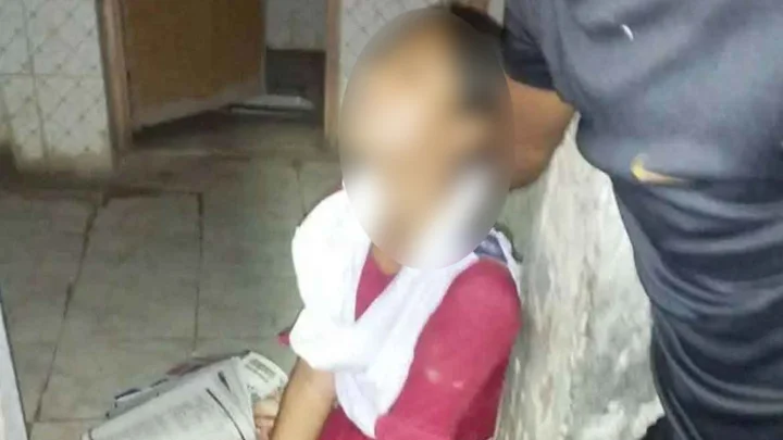 ছুটির ৫ ঘণ্টা পর স্কুলের টয়লেট বাথরুম থেকে ছাত্রী উদ্ধার