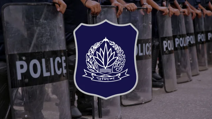 ঢাকায় ৫৪৫ চাঁদাবাজের তালিকা পুলিশের হাতে