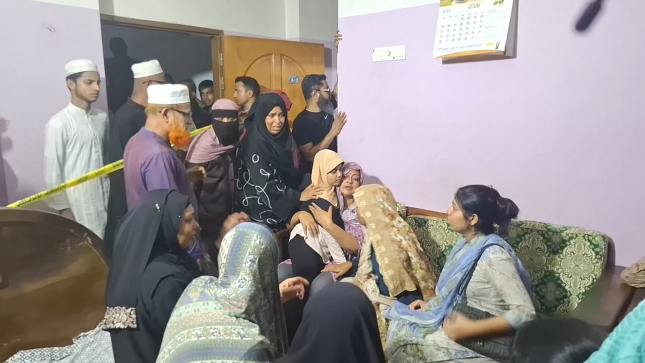 দক্ষিণখানে গৃহবধূ খুন: স্বামীকে গ্রেপ্তারের পর ৭ দিনের রিমান্ড আবেদন