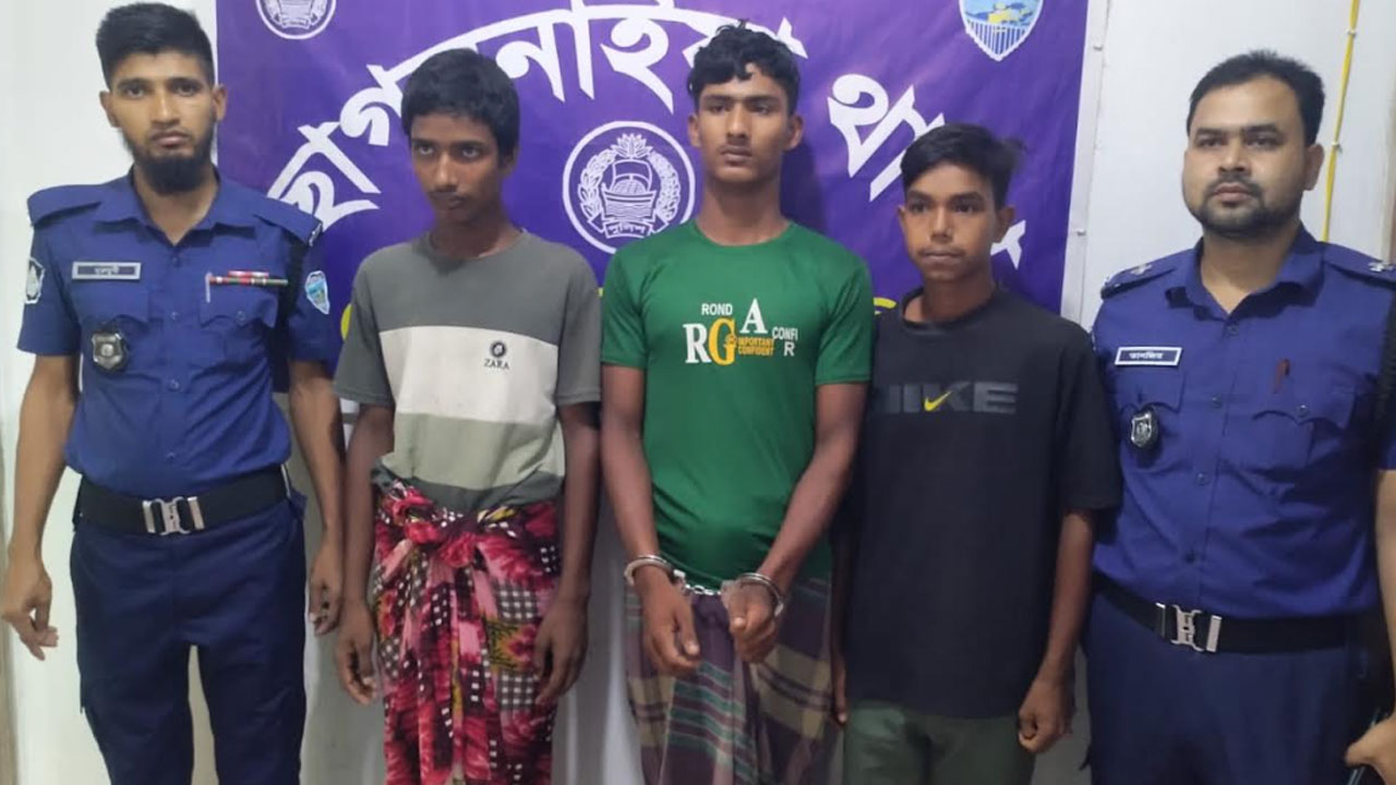 ফেনীতে বাক-প্রতিবন্ধী নারীকে সংঘবদ্ধ ধর্ষণ, গ্রেপ্তার ৩