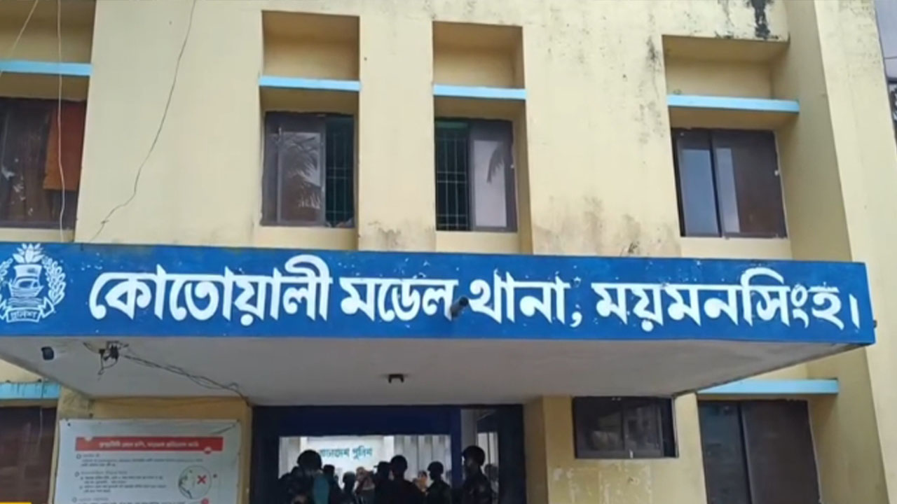 ময়মনসিংহ শহরে দিনদুপুরে যুবককে কুপিয়ে হত্যা