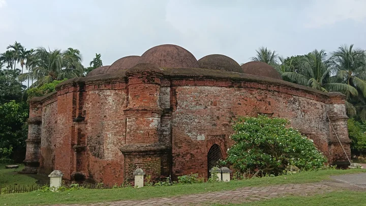 সুন্দরবন ঘেঁষা কয়রায় পর্যটন ঘিরে বিকল্প কর্মসংস্থান সৃষ্টির সম্ভাবনা
