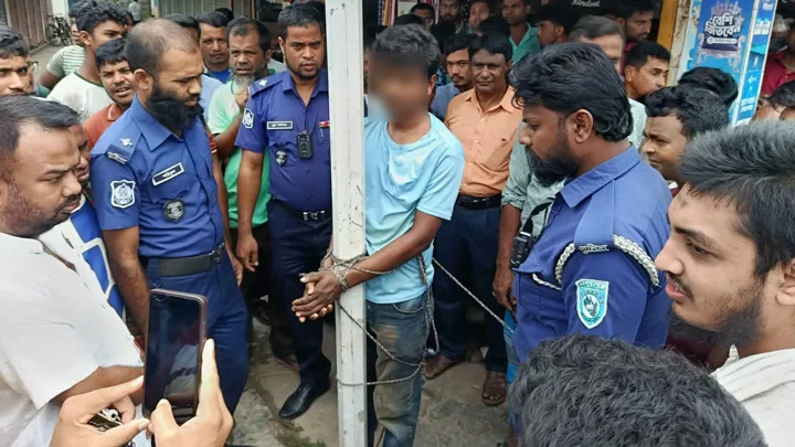 স্কুলছাত্রীর শ্লীলতাহানি করে জেলে গেলেন যুবক