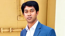 দুই কর্মকর্তা-কর্মচারীকে মারধর, কুড়িগ্রাম পৌরসভার সিইও প্রত্যাহার