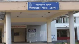 দৌড়ে রাস্তা পার হচ্ছিল শিশুটি, মারা গেল অটোরিকশাচাপায়