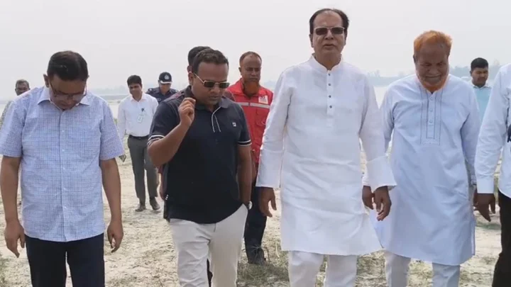 ভারতের সঙ্গে চুক্তি হলে মোগলহাট স্থলবন্দর চালুর আশ্বাস দুই মন্ত্রীর