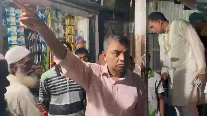 পুলিশকে জড়িয়ে এমপির হুঁশিয়ারি, ছড়িয়ে পড়েছে ভিডিও