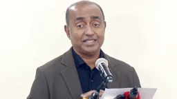 ঢাকার সাব-রেজিস্ট্রারদের পদায়নে লটারি ব্যবস্থা: আইনমন্ত্রী