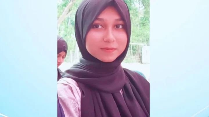 বাবার মরদেহ বাড়িতে রেখে পরীক্ষায় বসা ঋতু পেল জিপিএ-৫