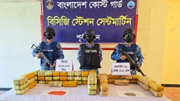 চার লাখ ইয়াবা ও ২১ কেজি হেরোইন ফেলে পালাল পাচারকারীরা
