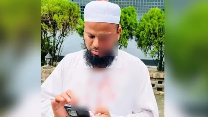 চাঁদা না দেওয়ায় প্রকৌশলীকে অফিসে চেয়ার দিয়ে পেটানোর অভিযোগ