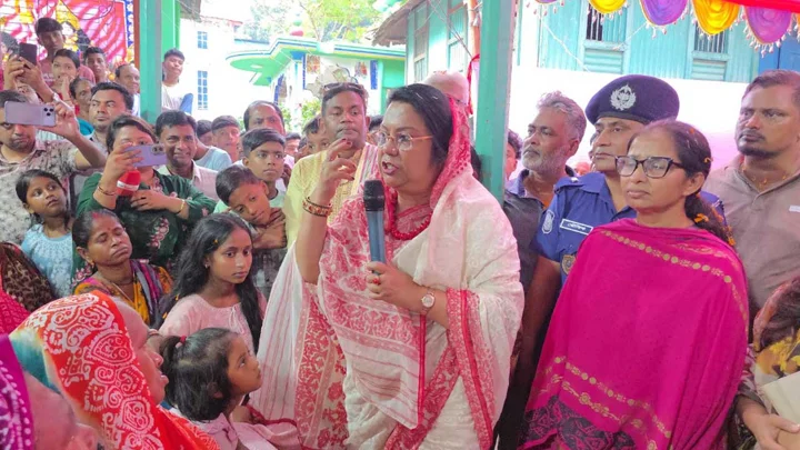 পূজার অনুদান বাড়িয়েছে বিএনপি সরকার: খাদ্যমন্ত্রী