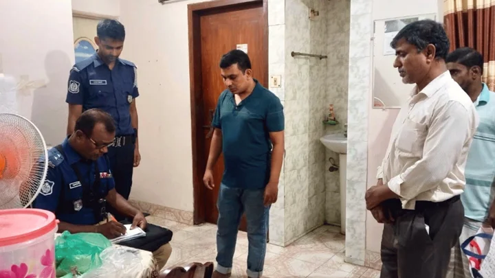 ভিক্ষুকের ছদ্মবেশে ফ্ল্যাটে ঢুকে বৃদ্ধাকে হাতুড়িপেটা, স্বর্ণের চেইন ছিনতাই