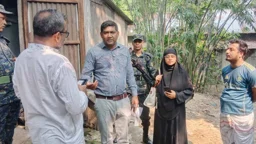 অতিরিক্ত দামে এলপিজি বিক্রি, তিন ব্যবসায়ীকে ৬০ হাজার টাকা জরিমানা