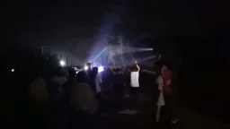 টর্চলাইট জ্বালিয়ে ব্রাহ্মণবাড়িয়ায় সংঘর্ষ