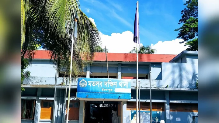উত্ত্যক্তের প্রতিবাদ করায় বাবা-মেয়ের ওপর হামলার অভিযোগ
