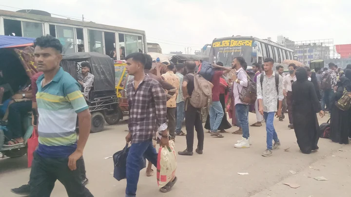 গন্তব্য একই তবুও ময়মনসিংহে একেক বাসের ভাড়া একেক
