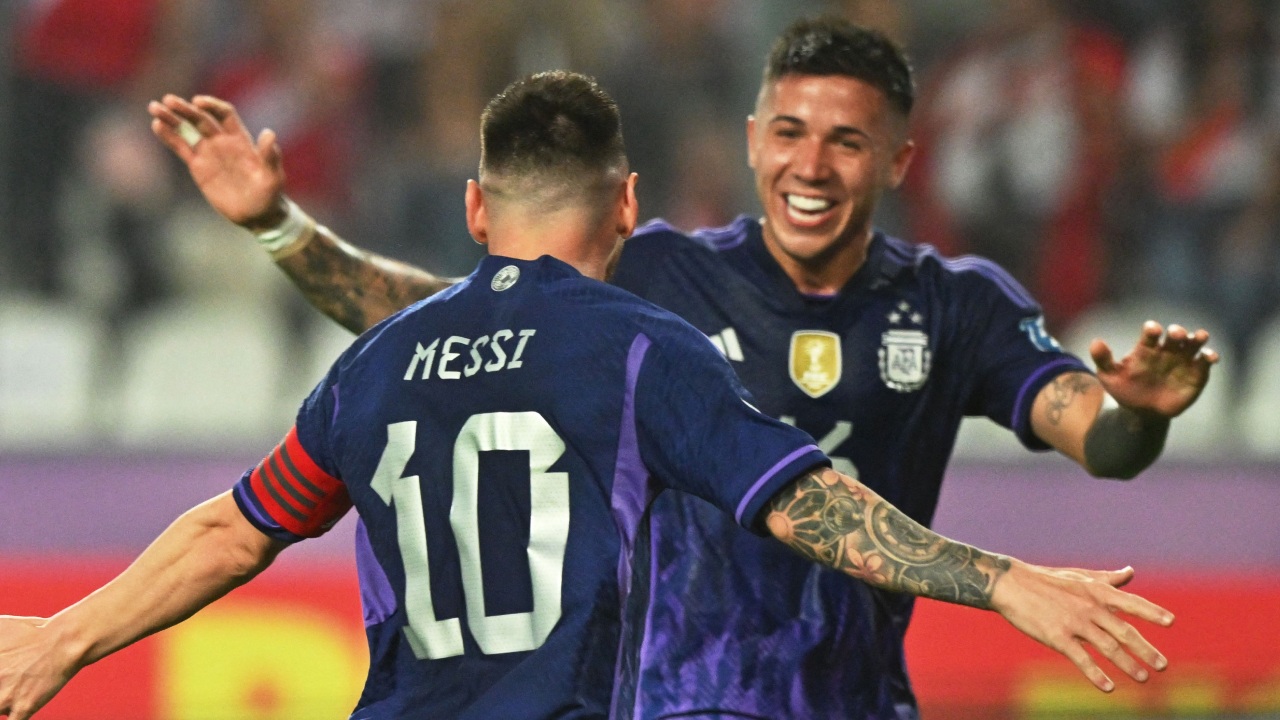 messi & enzo