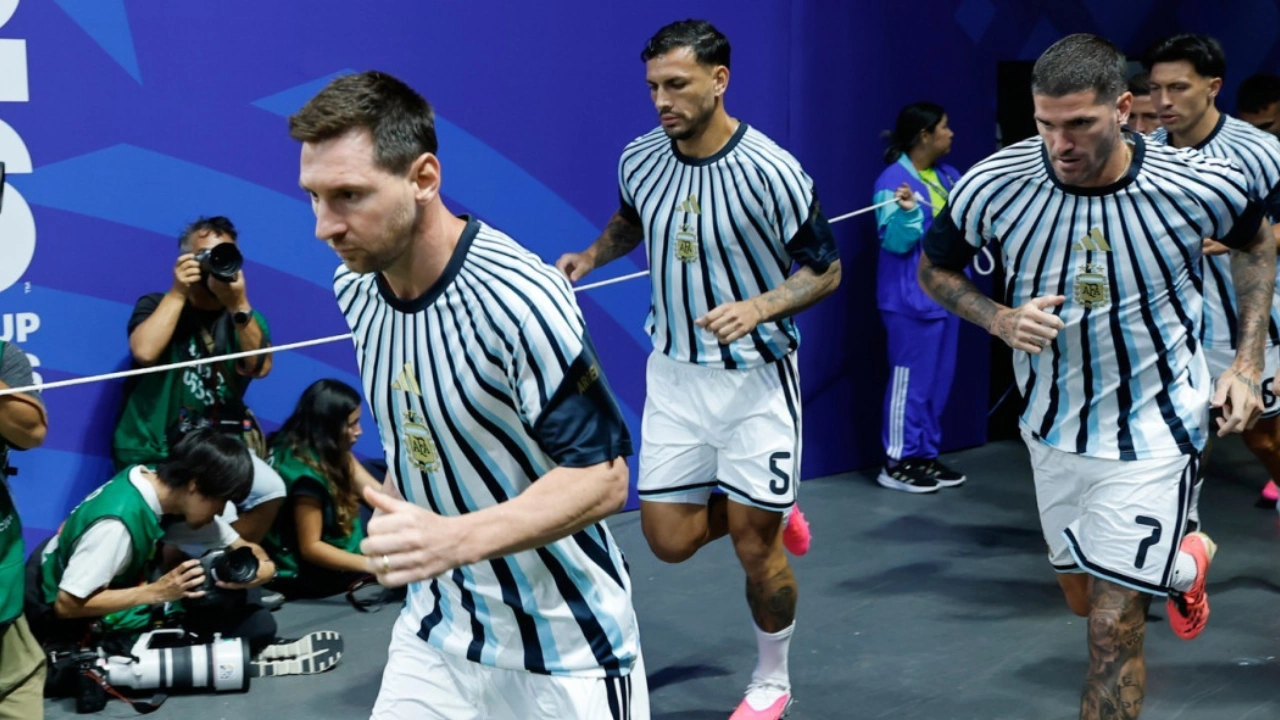 messi leading argentina team out