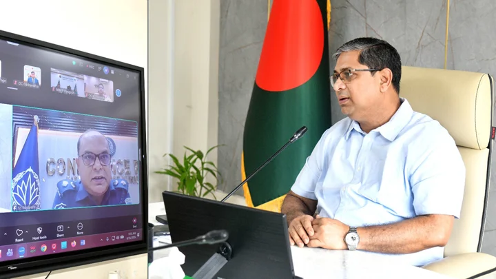 তিন জেলায় মাঠ প্রশাসনে সমন্বয় বাড়ানোর নির্দেশ মীর শাহে আলমের