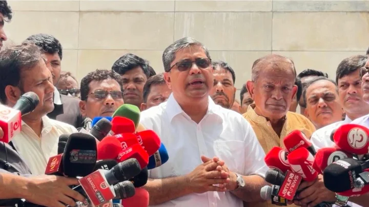 নির্বাচনে প্রার্থীর দলীয় সমর্থন থাকলেও জাতীয় প্রতীক থাকছে না: মীর শাহে আলম