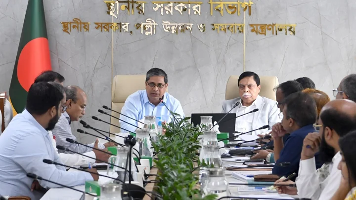 স্থানীয় সরকারের সব অফিসে সৌরবিদ্যুৎ উৎপাদনের সিদ্ধান্ত