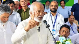 উন্নত ও শক্তিশালী জাতি গঠনে শিক্ষার বিকল্প নেই: মঈন খান