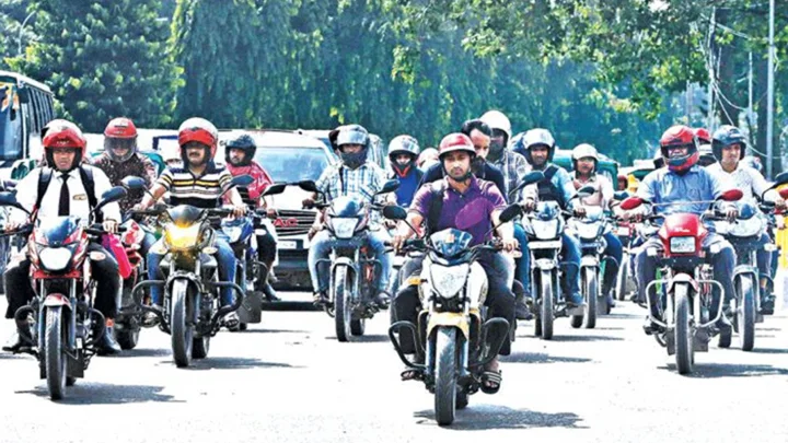 টানা ৩ দিন মোটরসাইকেল চলাচল বন্ধ যে জেলায়