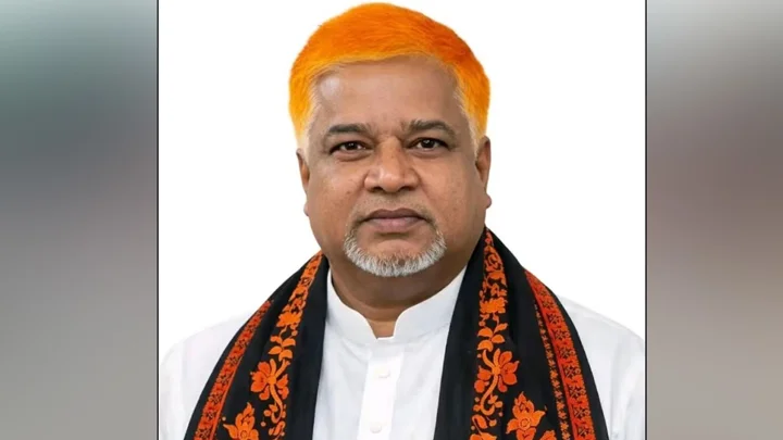 এমপির ছেলে, বোনজামাই ও ভাগ্নের বউ পেয়েছেন সারের ডিলারশিপ