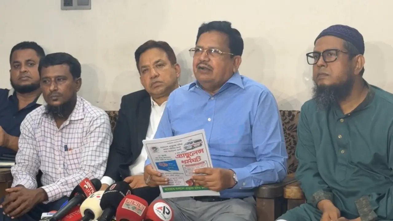 এক মাসে দাবি নিষ্পত্তির আশ্বাসে অ্যাম্বুলেন্স ধর্মঘট প্রত্যাহার
