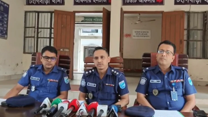 মুন্সীগঞ্জে ৩ লাখ টাকার চোরাই বাইসাইকেলসহ গ্রেপ্তার ২