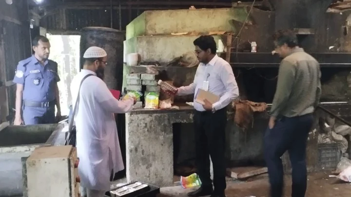 অস্বাস্থ্যকর পরিবেশে খাদ্য তৈরি, বেকারিকে ৭ হাজার টাকা জরিমানা