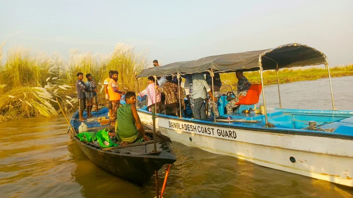 মুন্সীগঞ্জে মা ইলিশ ও জাটকা শিকার, ৮ জেলের কারাদণ্ড