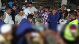 সবজি ব্যবসায়ীর ছুরিকাঘাতে ফল ব্যবসায়ী নিহত