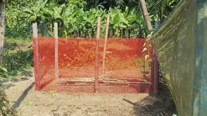 ময়মনসিংহ মেডিকেলে সিঁড়িতে পড়ে মারা যাওয়া কুলসুমার দাফন