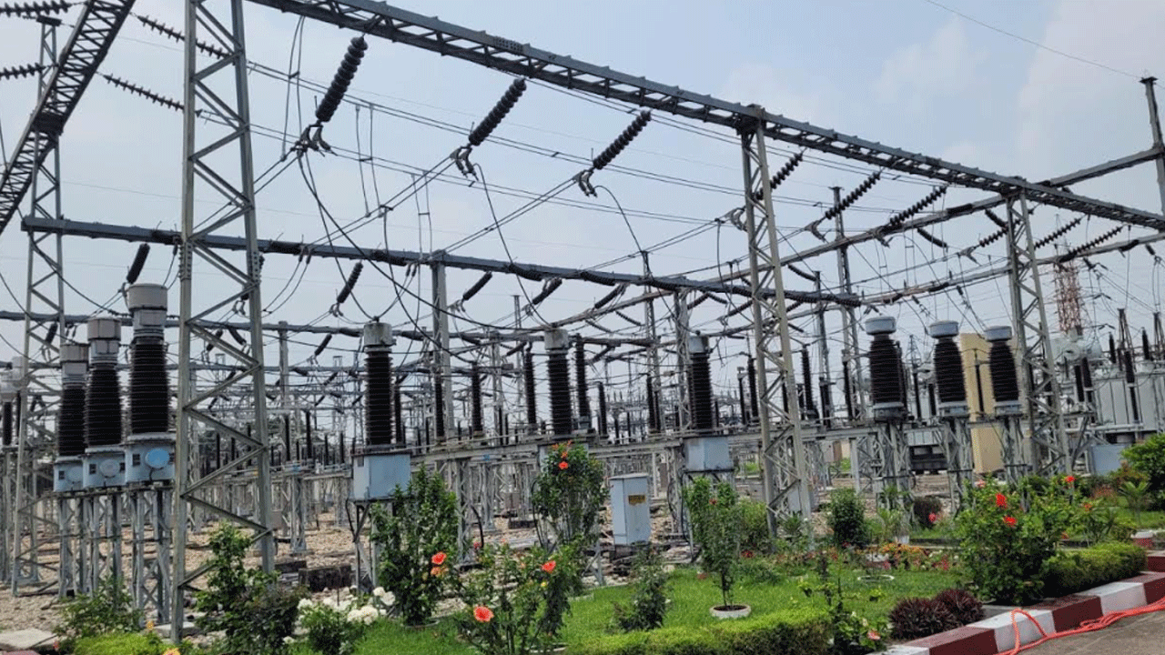 গ্যাস-বিদ্যুৎ সংকটে থমকে যাচ্ছে ময়মনসিংহ