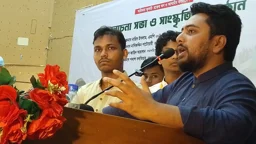 বিরোধী দল সমালোচনা করবে এটাই গণতন্ত্র: নাহিদ