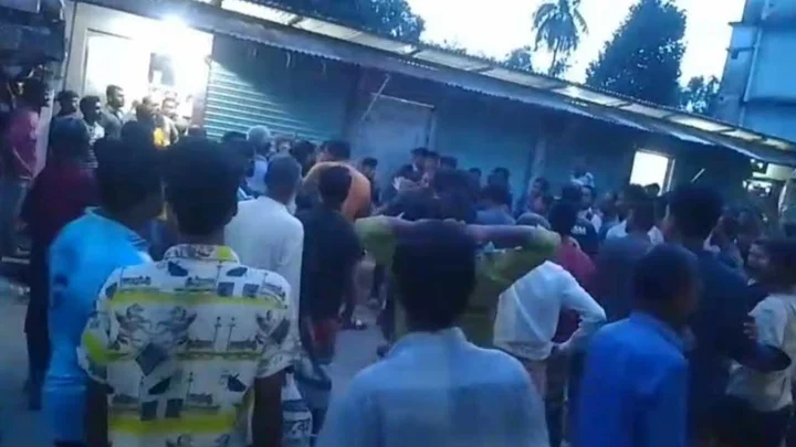পুলিশের ওপর হামলা চালিয়ে আসামি ছিনিয়ে নিলেন স্বজনরা