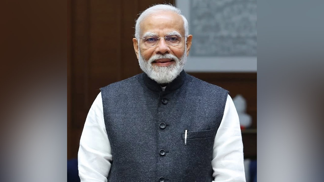 প্রশ্নফাঁসে আরও কঠোর ব্যবস্থা আসছে: মোদী