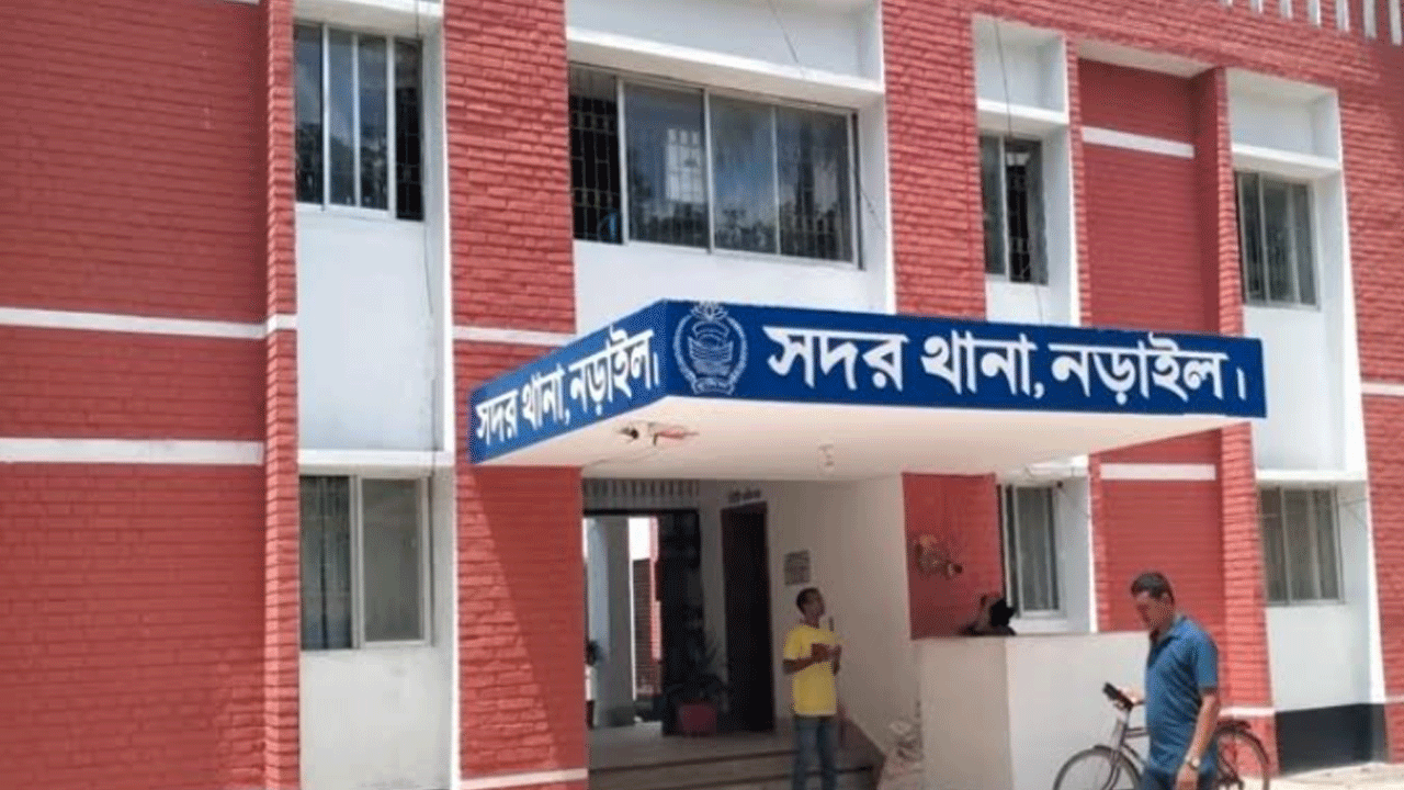 নড়াইলে কৃষকের গোয়াল থেকে ৭ গরু চুরি