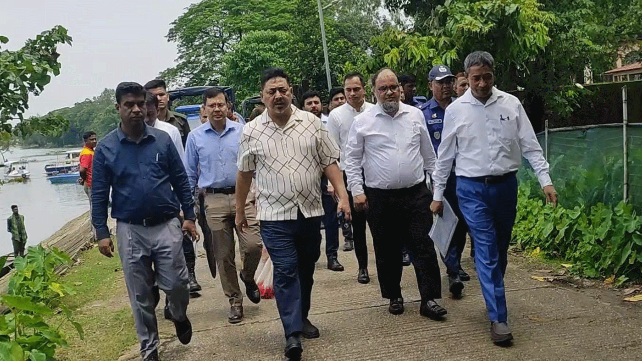হাওরে উড়াল সড়ক হলে শিক্ষা, স্বাস্থ্য ও অর্থনীতিতে ইতিবাচক পরিবর্তন আসবে: মন্ত্রিপরিষদ সচিব