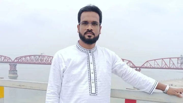 নাটোরে বক্তব্য দেওয়ার সময় সাবেক শিবির নেতার মৃত্যু
