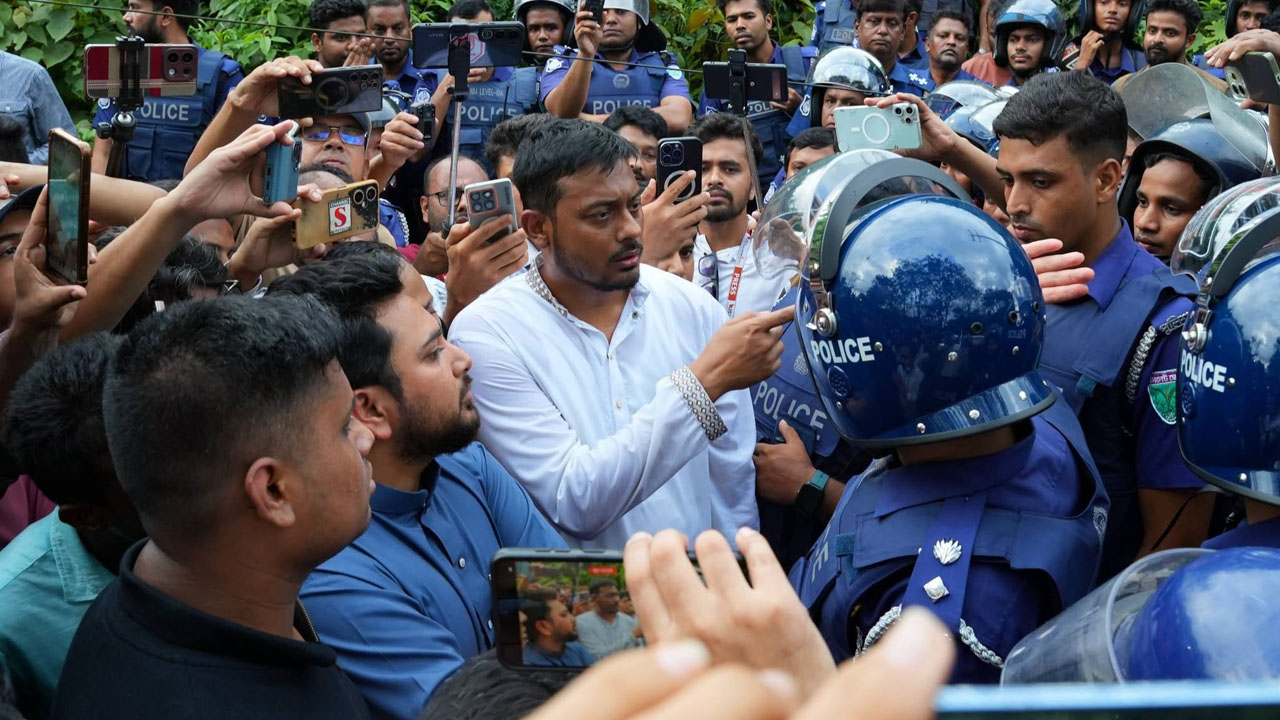 মৌলভীবাজারে ফিরেছেন এনসিপি নেতারা, রাতে থাকবেন সার্কিট হাউজে