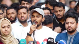 চাঁদাবাজির মাধ্যমে একটি দলের বহু নেতাকর্মীর কর্মসংস্থান হয়েছে : আসিফ মাহমুদ