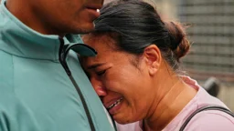 নেপাল-চীনে নিহতের সংখ্যা হাজার ছাড়াল