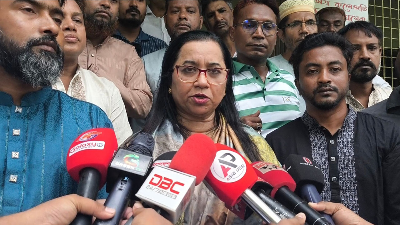 বিএনপি চায় শেখ হাসিনা আইনের মুখোমুখি হোক: নিলোফার চৌধুরী