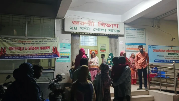 নীলফামারীতে বিদ্যুৎস্পৃষ্ট হয়ে প্রাণ গেল মিস্ত্রির  